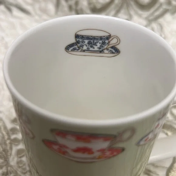 Harrods - Harrods Ltd, tea and breakfast services - Picture 3 of 5